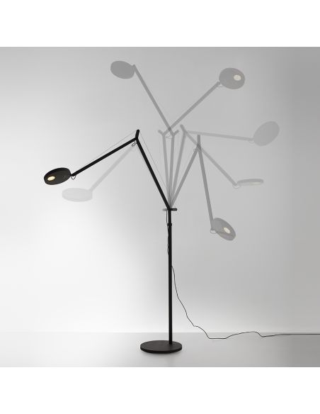 Demetra Led Lampada Da Tavolo Artemide Solo Corpo Nero Opaco